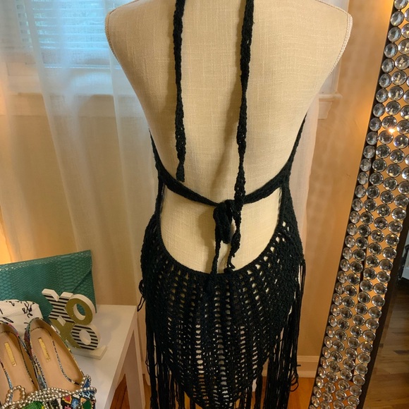 Black cover up - Picture 2 of 3